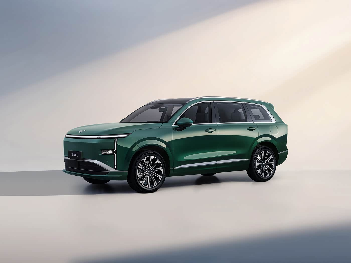 Ki sa ki fè Wuling Starlight L ideyal alontèm 6 chèz PHEV pou fanmi yo?